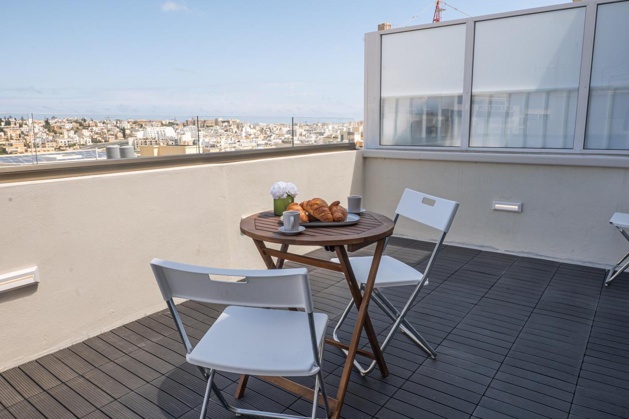 Gibi & Lumo Apartment's By Eldi * Msida